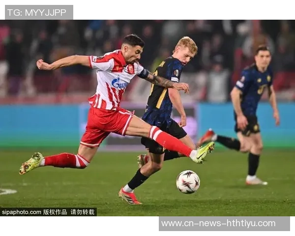 多特蒙德迎来新血液三名U17小将参与训练17岁后腰卡巴有望首秀德甲 多特蒙德迎来新血液三名U17小将参与训练17岁后腰卡巴有望首秀德甲